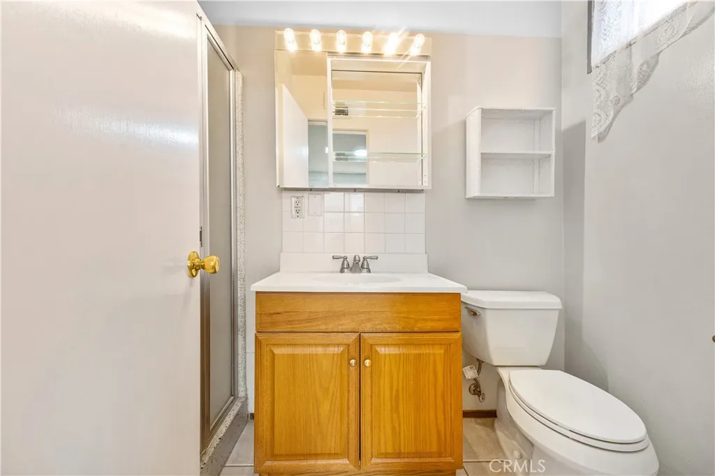 20908 New Hampshire Avenue, Torrance, California 90502 home-pic-15